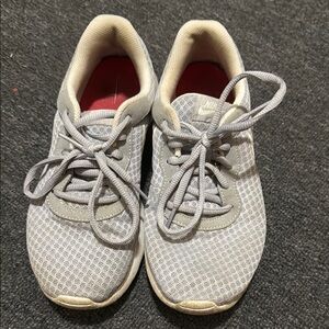 Nike Light Gray Running Shoes